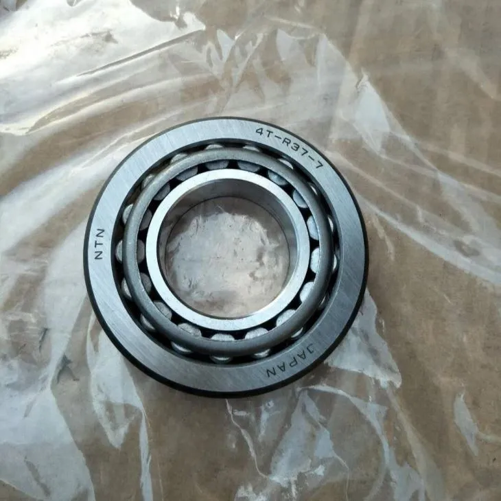 C 3 テーパーローラーベアリングR37-7