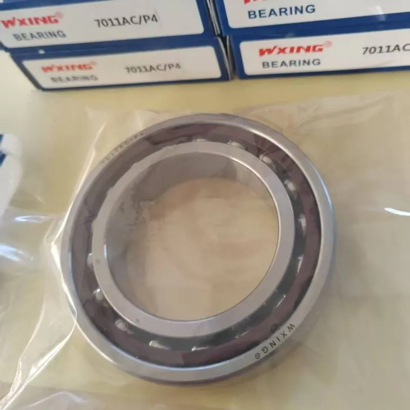 7011AC P4角度接触ボールベアリング